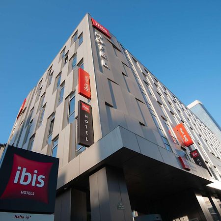 Ibis Baku City Esterno foto