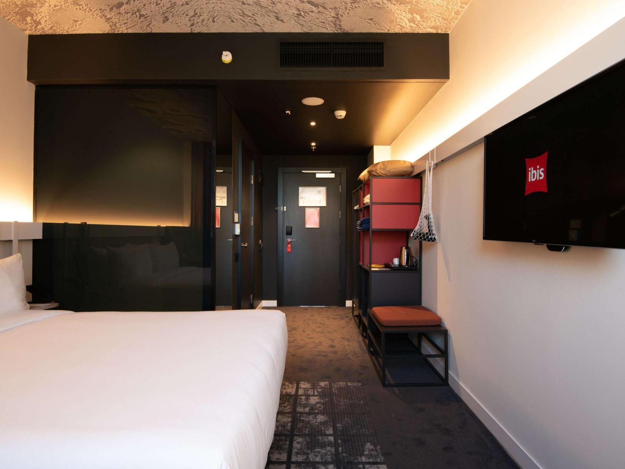 Ibis Baku City Esterno foto