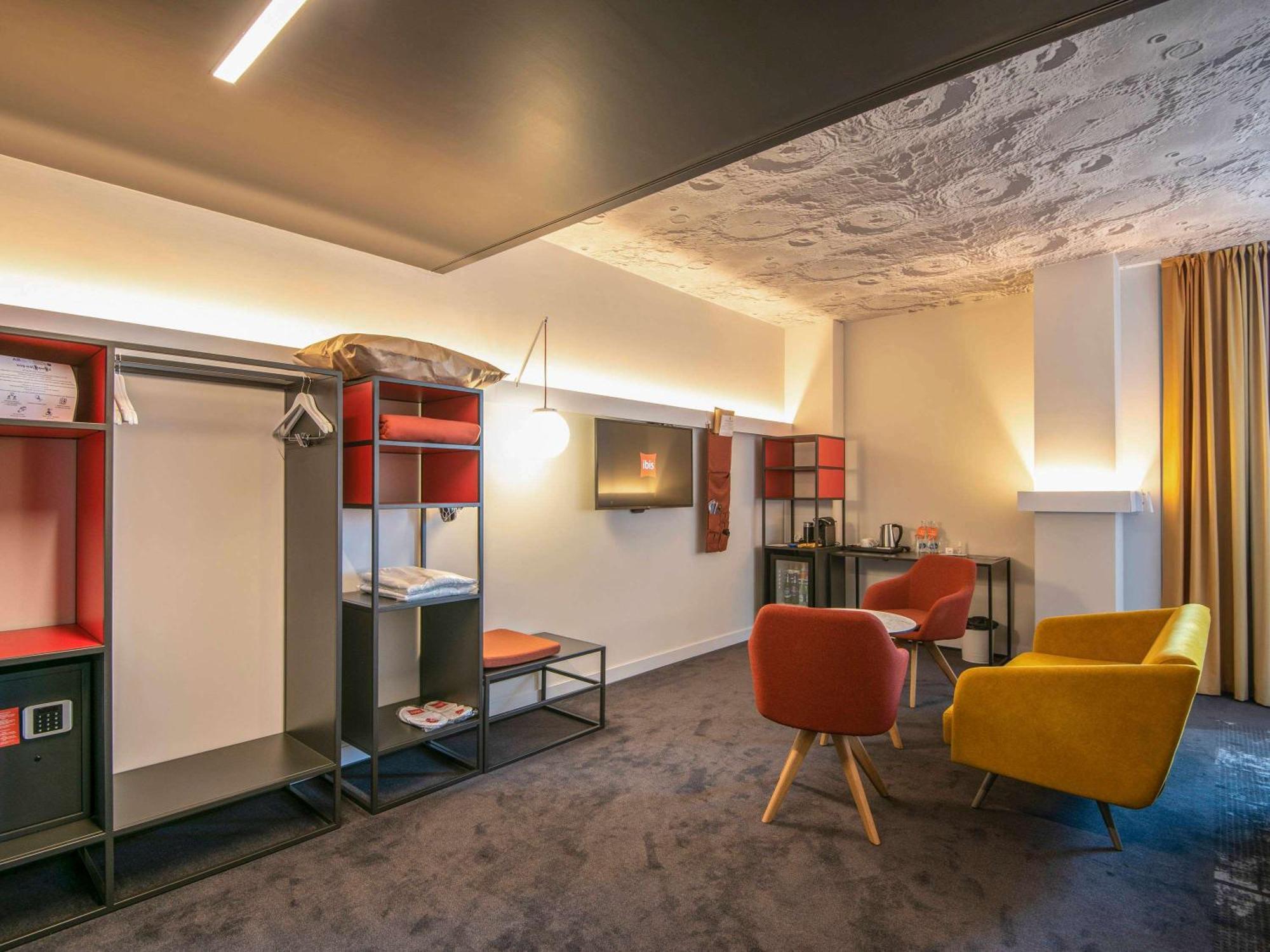 Ibis Baku City Esterno foto
